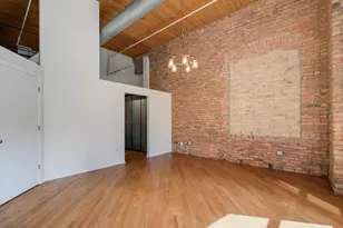 360 W Illinois St, Chicago, IL 60654 - Photo 12