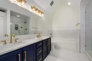360 W Illinois St, Chicago, IL 60654 - Photo 14