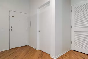 360 W Illinois St, Chicago, IL 60654 - Photo 20