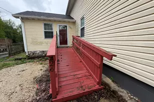 226 E Orleans St, Paxton, IL 60957 - Photo 34