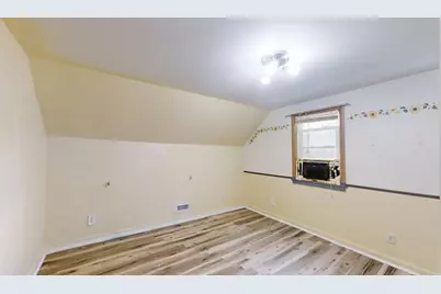 226 E Orleans Street, Paxton, IL 60957 - Photo 28