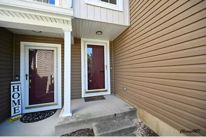 425 Locksley Drive, Streamwood, IL 60107 - Photo 2