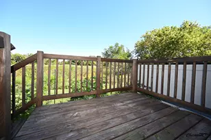 425 Locksley Dr, Streamwood, IL 60107 - Photo 38