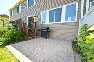 425 Locksley Dr, Streamwood, IL 60107 - Photo 40