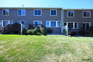 425 Locksley Dr, Streamwood, IL 60107 - Photo 42