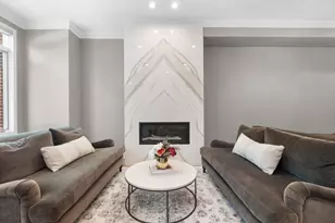 2602 N Paulina St, Chicago, IL 60614 - Photo 2