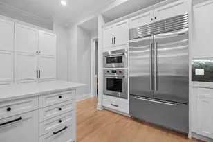 2602 N Paulina St, Chicago, IL 60614 - Photo 10