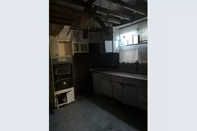11576 S State Street, Chicago, IL 60628 - Photo 8