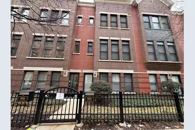814 W 15th Place, Chicago, IL 60608 - Photo 1