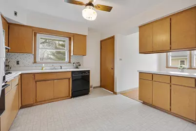 2701 Lee Street, Melrose Park, IL 60164 - Photo 10