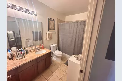 3963 W Belmont Avenue #217, Chicago, IL 60618 - Photo 8