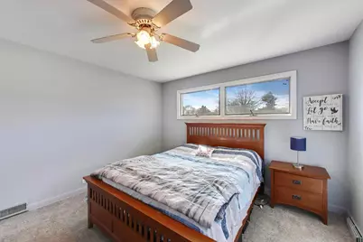 915 S Na Wa Ta Avenue, Mount Prospect, IL 60056 - Photo 14