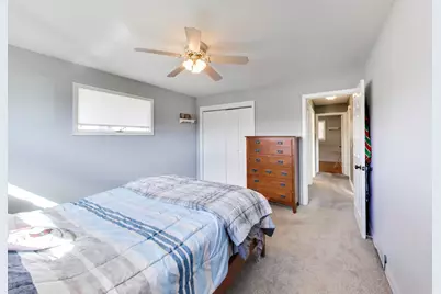 915 S Na Wa Ta Avenue, Mount Prospect, IL 60056 - Photo 16