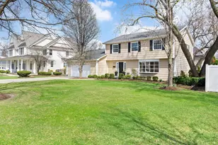 707 Jefferson St, Hinsdale, IL 60521 - Photo 2