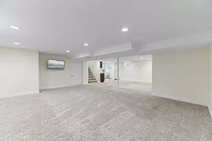 8926 Menard Ave, Morton Grove, IL 60053 - Photo 20