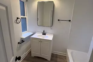 2003 W Fargo Ave, Chicago, IL 60645 - Photo 12