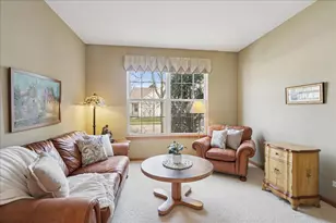 2238 Carillon Dr, Grayslake, IL 60030 - Photo 14