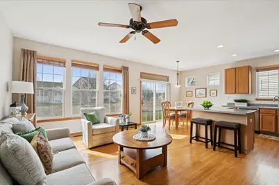 2238 Carillon Drive, Grayslake, IL 60030 - Photo 6