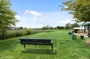 2238 Carillon Dr, Grayslake, IL 60030 - Photo 32