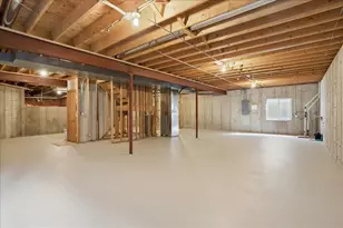 2238 Carillon Dr, Grayslake, IL 60030 - Photo 22