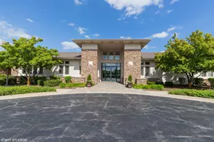 2238 Carillon Dr, Grayslake, IL 60030 - Photo 26