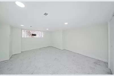 6431 S Artesian Avenue, Chicago, IL 60629 - Photo 14