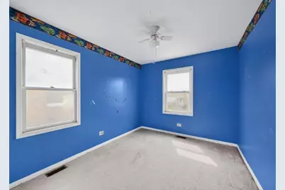 2764 W 95th Place, Evergreen Park, IL 60805 - Photo 18