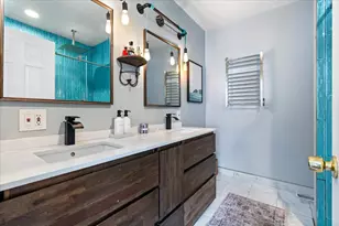 2121 W Division St, Chicago, IL 60622 - Photo 14