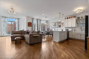 2121 W Division St, Chicago, IL 60622 - Photo 2