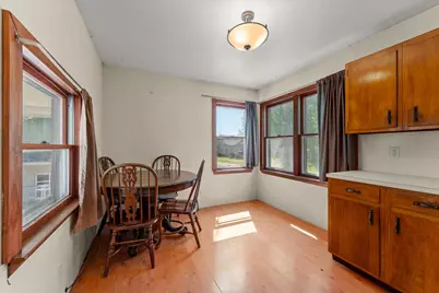 501 N State Street, Bellflower, IL 62174 - Photo 16