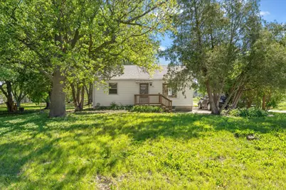 501 N State Street, Bellflower, IL 62174 - Photo 4