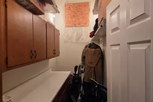 201 E Cleveland St, Heyworth, IL 61745 - Photo 30