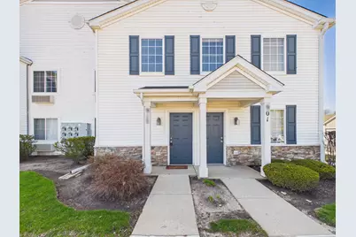 917 Silverstone Drive #917, Carpentersville, IL 60110 - Photo 2