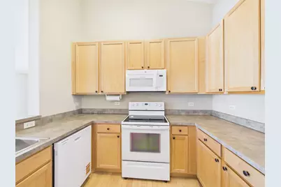 917 Silverstone Drive #917, Carpentersville, IL 60110 - Photo 16