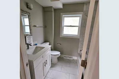 121 4th Street, Libertyville, IL 60048 - Photo 8