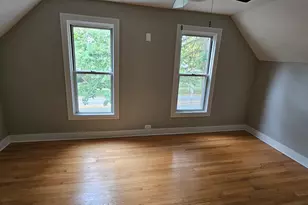 121 Fourth St, Libertyville, IL 60048 - Photo 14