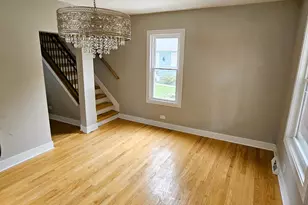 121 Fourth St, Libertyville, IL 60048 - Photo 6