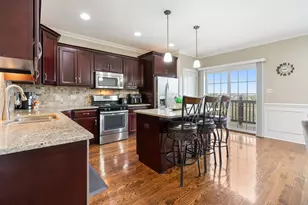 17934 Fountain Cir, Orland Park, IL 60467 - Photo 10
