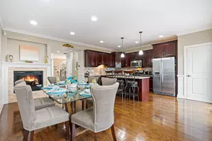 17934 Fountain Cir, Orland Park, IL 60467 - Photo 8