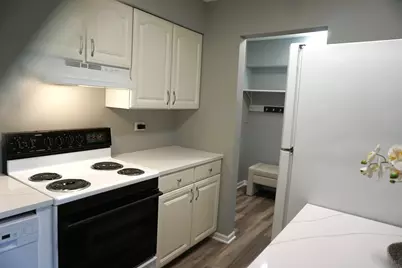 2650 Brookwood Way Drive #118B, Rolling Meadows, IL 60008 - Photo 8