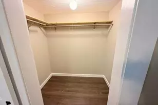 426 N Pleasant St, Princeton, IL 61356 - Photo 4