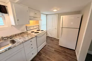 426 N Pleasant St, Princeton, IL 61356 - Photo 8