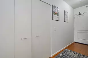 600 N Dearborn St, Chicago, IL 60610 - Photo 2