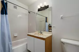 600 N Dearborn St, Chicago, IL 60610 - Photo 12