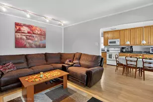 5022 S Leclaire Ave, Chicago, IL 60638 - Photo 2