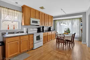 5022 S Leclaire Ave, Chicago, IL 60638 - Photo 6