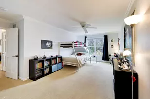 26W363 Torrey Pines Ct, Winfield, IL 60190 - Photo 28