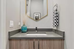 3518 W Wolfram St, Chicago, IL 60618 - Photo 26