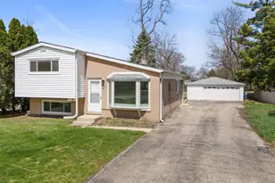 518 E North Broadway St, Lombard, IL 60148 - Photo 1