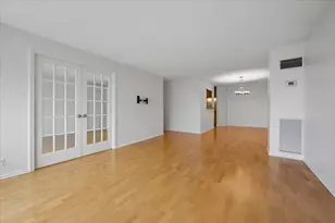 1415 N Dearborn St, Chicago, IL 60610 - Photo 10